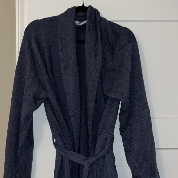 Men’s Robe - Picture 1 of 3